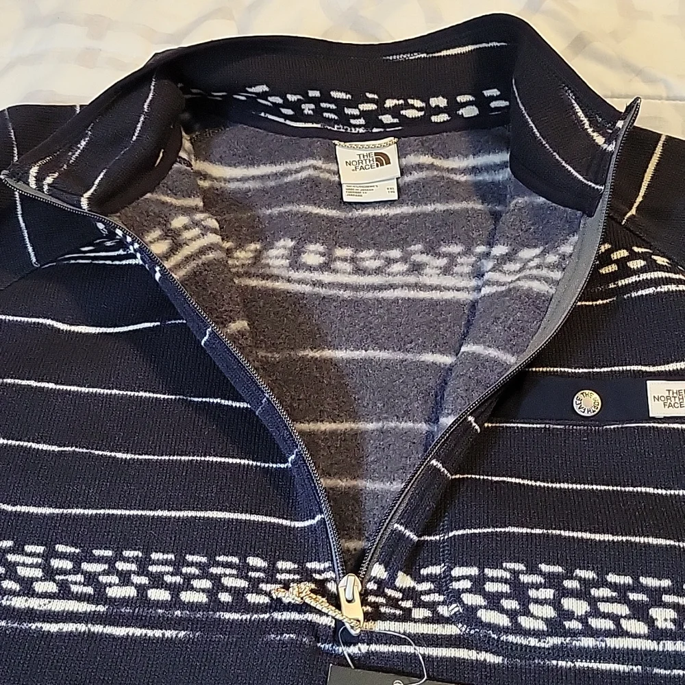 The North Face Printed Gordon Lyons 1/4-Zip Jacket Aviator Navy Kilim Stripe New